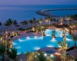 رحله الى جزيرة النخيل